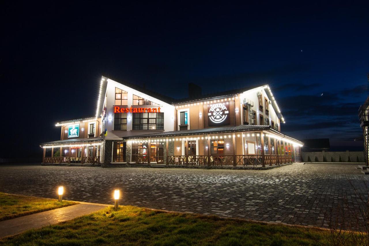 Hotel Geography Veresneve Exterior foto